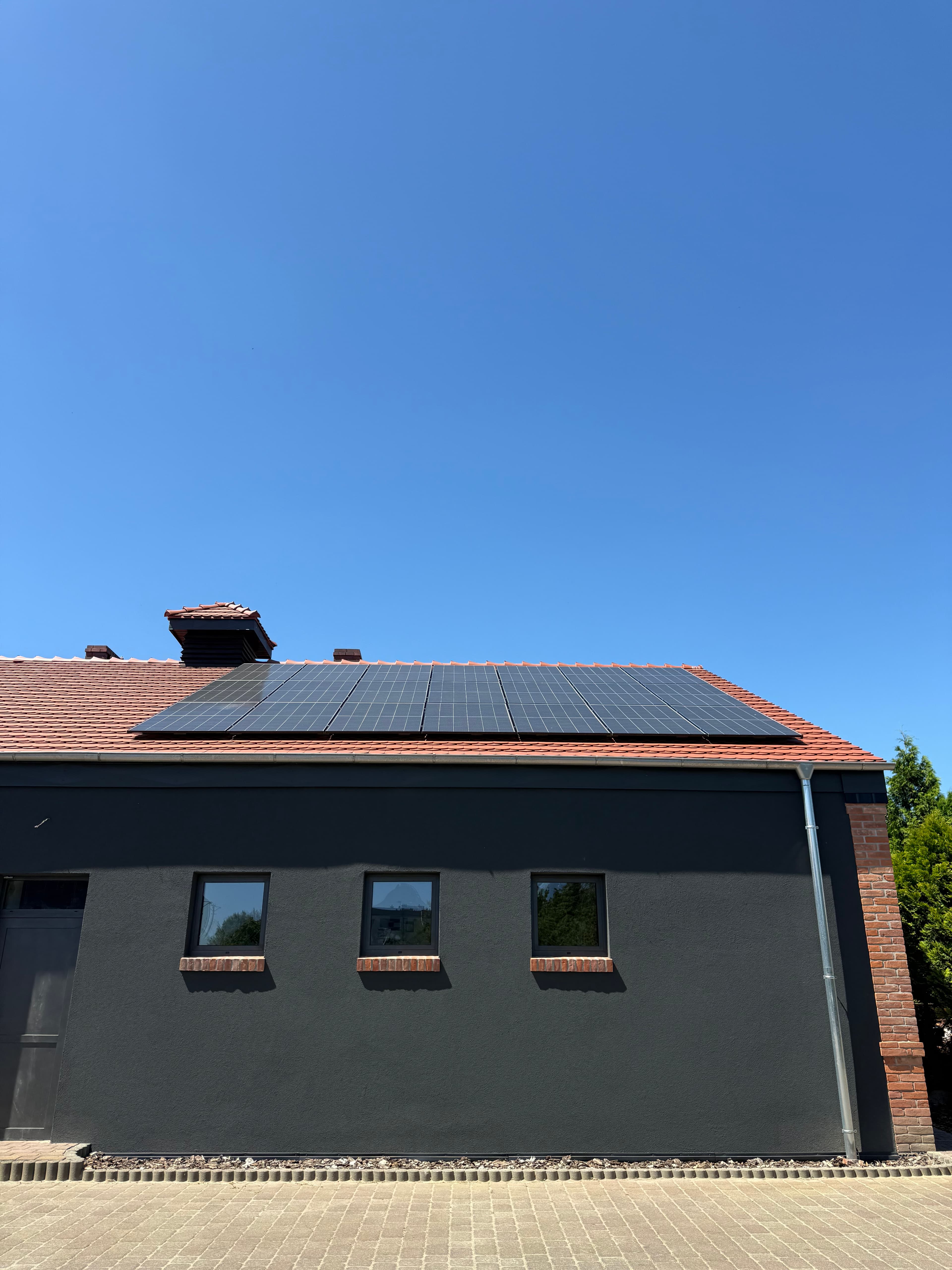 Fotowoltaika 10 kWp + Magazyn energii Sofar 10 kWh
